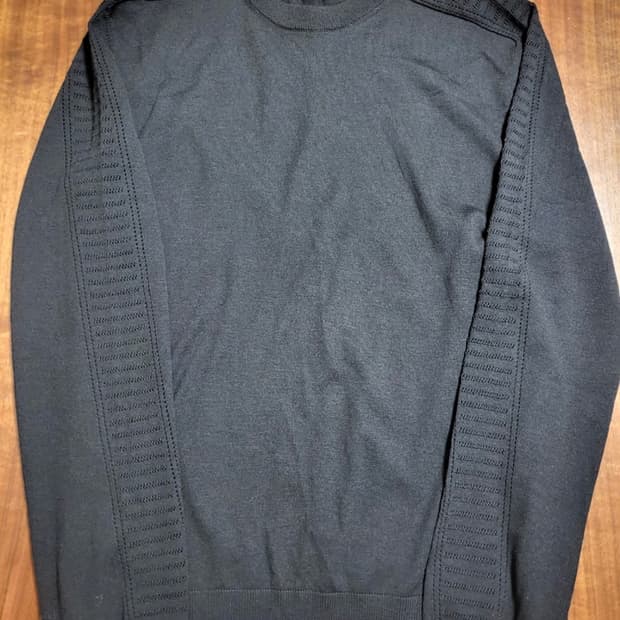 발망 사이드지퍼 니트