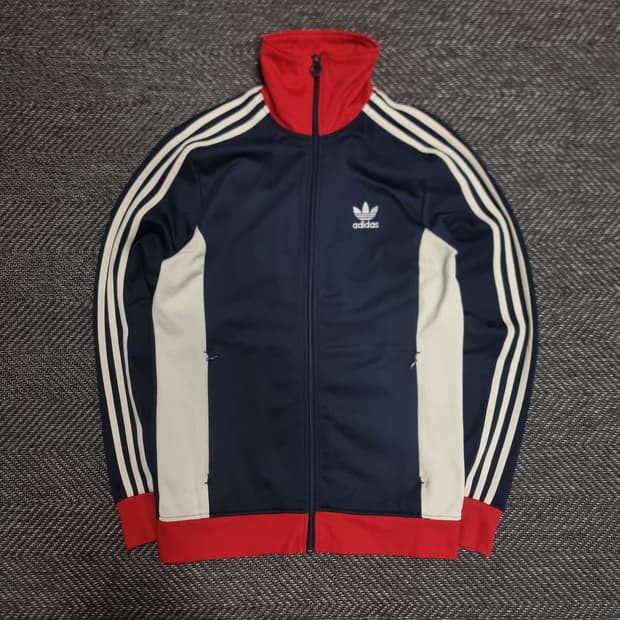 아디다스 유로파 져지