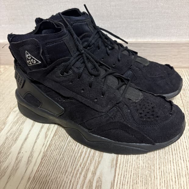 나이키 x 꼼데가르송 옴므 플러스 에어 모와브 블랙 285