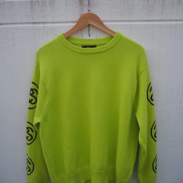 Stussy arm logo kint
