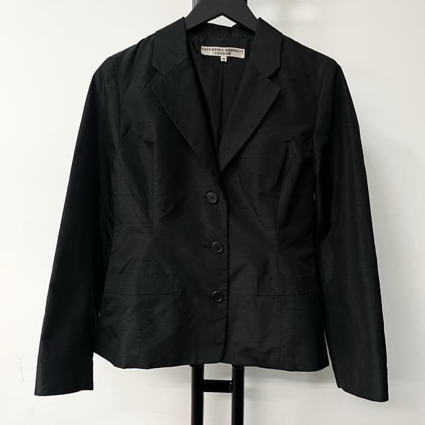캐서린 햄넷 3B 텍스쳐 블레이저 자켓