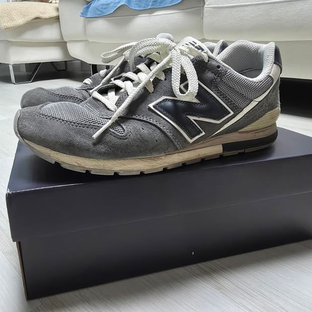 뉴발란스 996