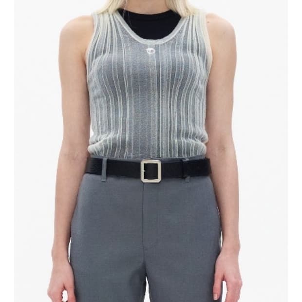 theOpen Product 시스루 나시 팝니다.