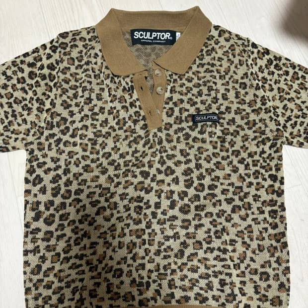 스컬프터 레오파드 탑