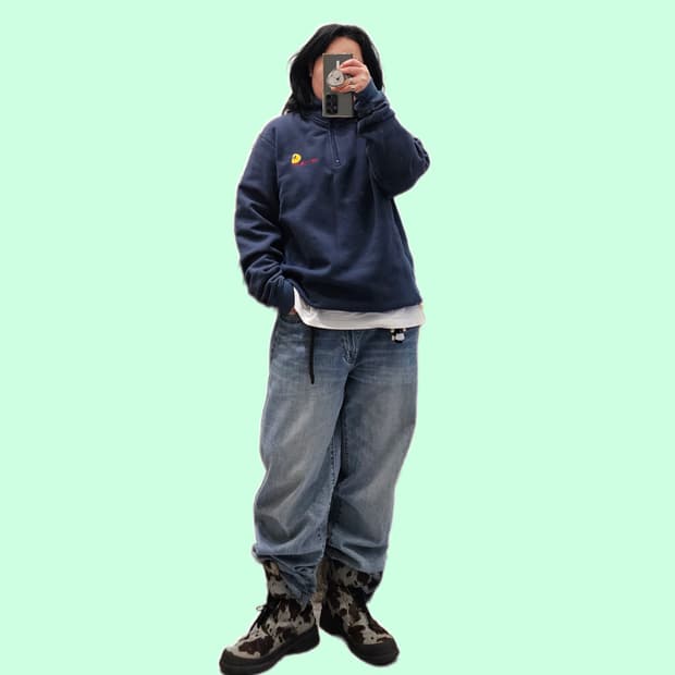 Carhartt WIP 네이비 하프집업 스웻셔츠