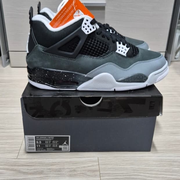 [275, 새제품] 조던4 피어 (GD 착용)