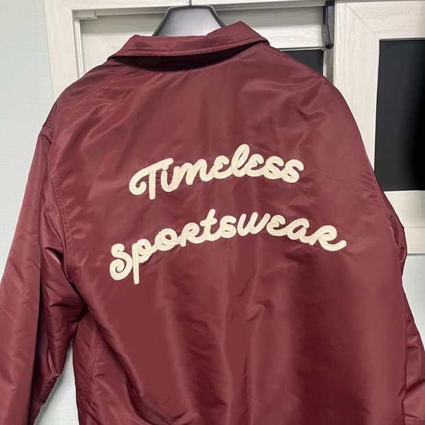 타임리스 스포츠 웨어 코치자켓