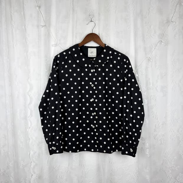 Sunny Clouds Dot Round Collar Blouse