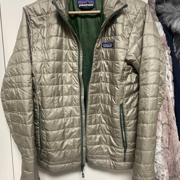 파타고니아 경량 패딩