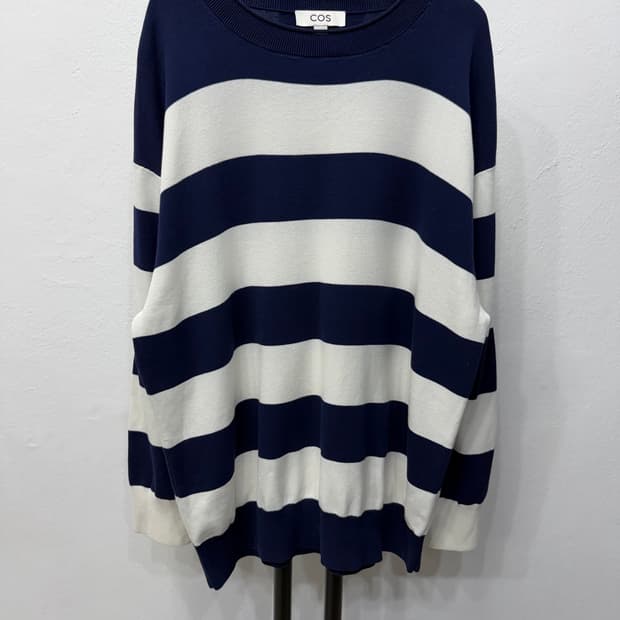 정품) COS 코스 여성 오버사이즈 스트라이프 니트 XS
