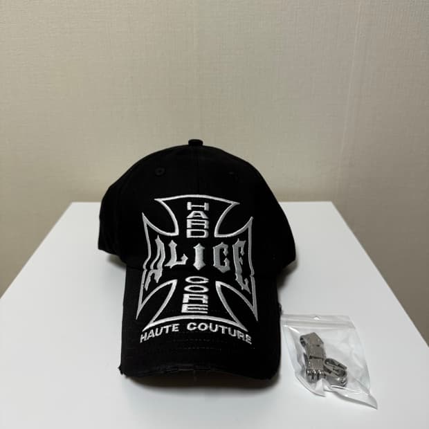 (Os)Alicehollywood 엘리스할리우드 볼캡 모자