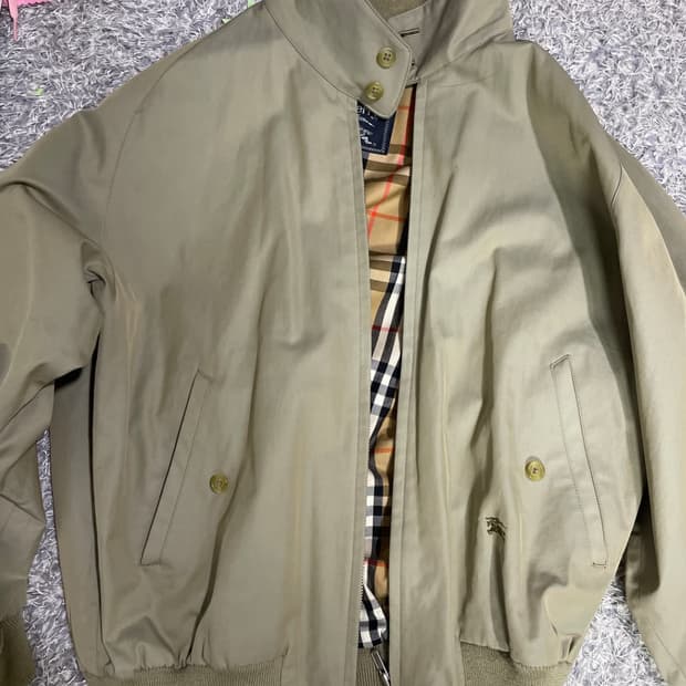 버버리 자켓