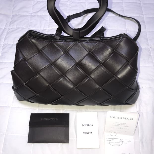 보테가베네타 그래스프 탑 핸들 백