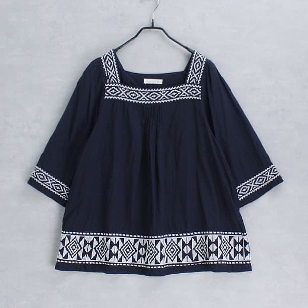 Studio Clip embroidery top _ S4933