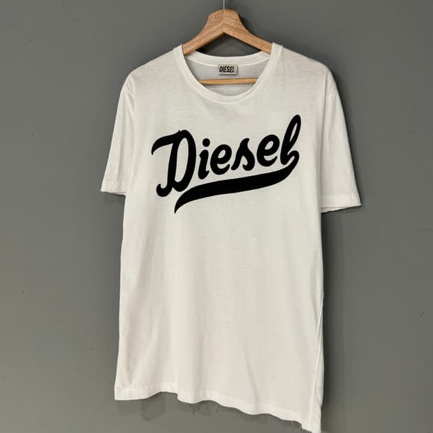 Diesel 디젤 로고 반팔티셔츠 