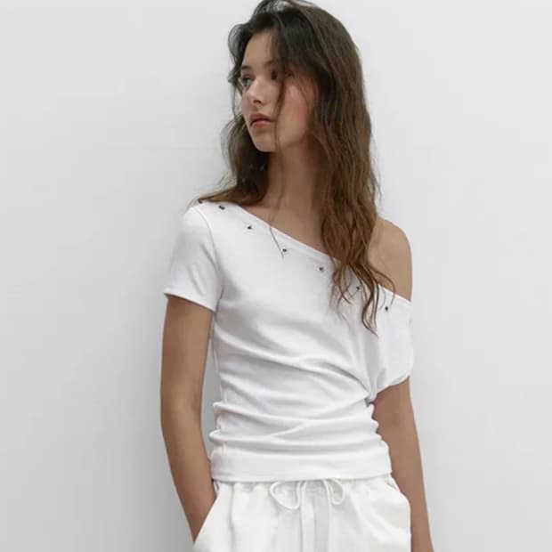 아수라 EYELET ONE SHOULDER T 아이보리