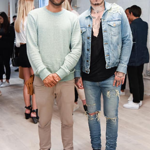 En noir 옹느와르 코베인 디스진 29사이즈