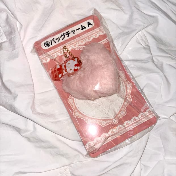 헬로키티 이라티쿠지 하트 퍼 키링 쿠지 상품