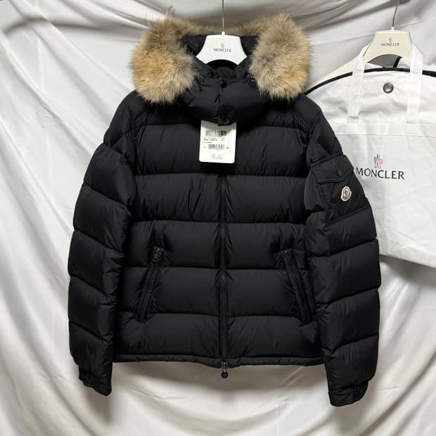 [S+급/4] 몽클레어 마야프 패딩 블랙 풀구성 마르크