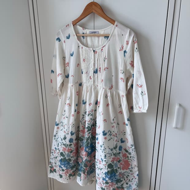 Vintage 꽃패턴 핀턱 원피스