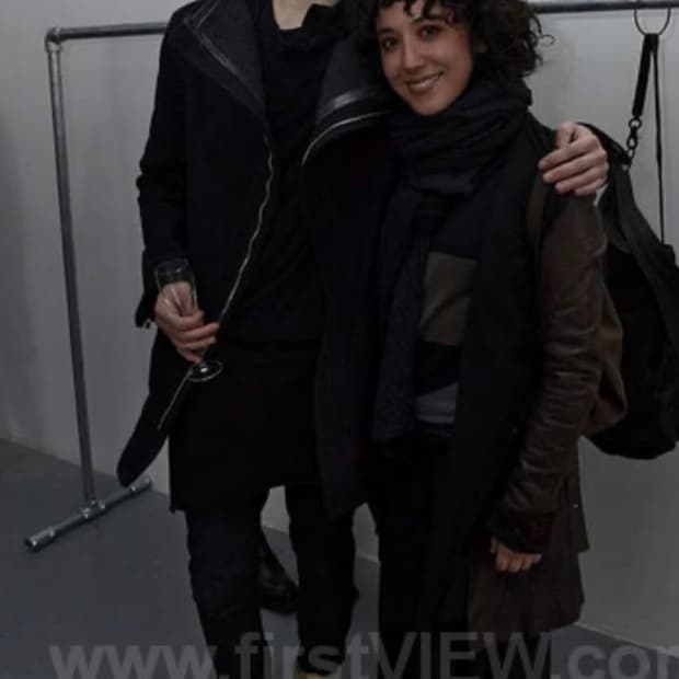 율리우스 13fw 왁스코팅 입체패턴 팬츠