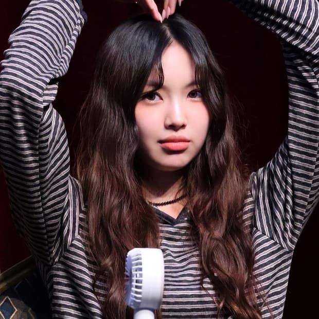 페스토 스트라이프 후디 블랙(혜인착용)