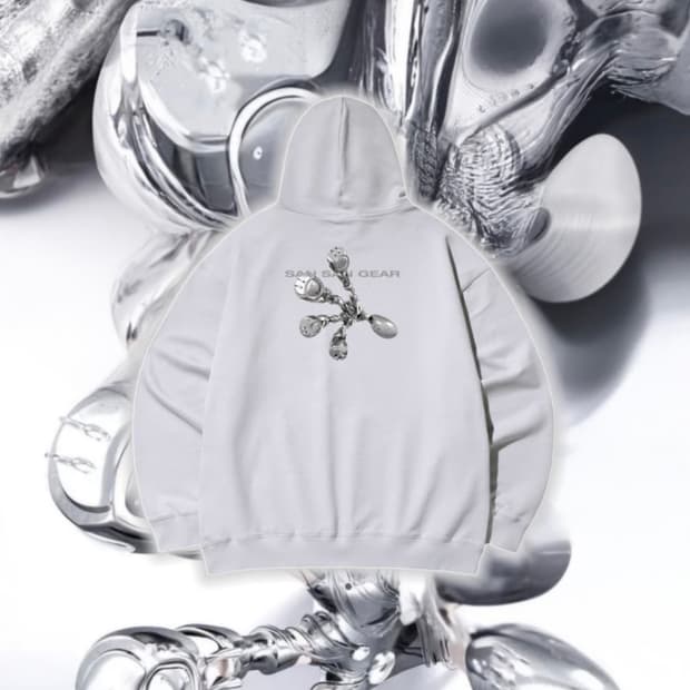 산산기어 x 실리카겔 머큐리얼 후드티