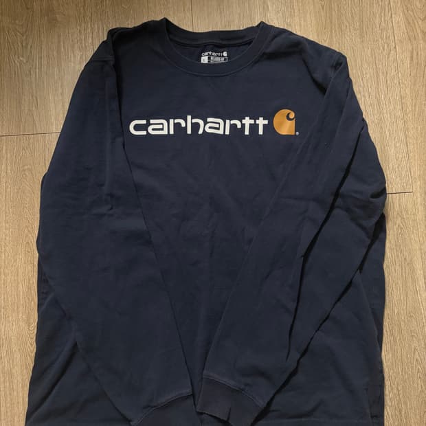 칼하트 롱슬리브
