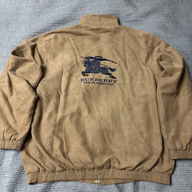 (XL) 버버리 빅로고 스웨이드 집업