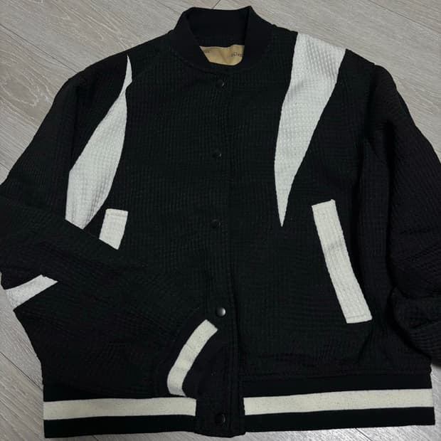 마뗑킴 바시티 s