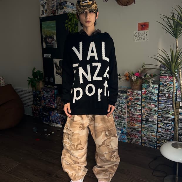 Valenza Sports 루지 스펠 아웃 니트