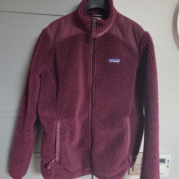 파타고니아 레트로 플리스 자켓 버건디