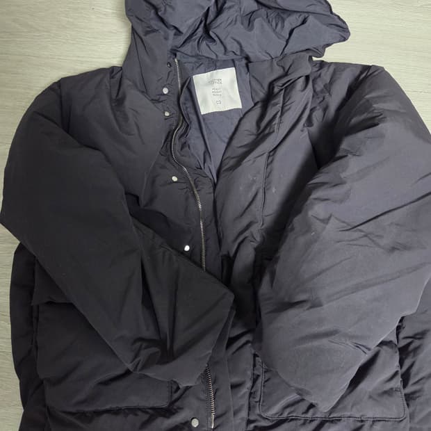 어나더오피스 22AW 헤비구스다운 3