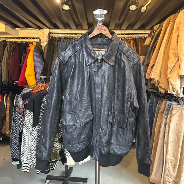 Burks Bay 헤비 리얼 레더 A-2 플라이트 자켓