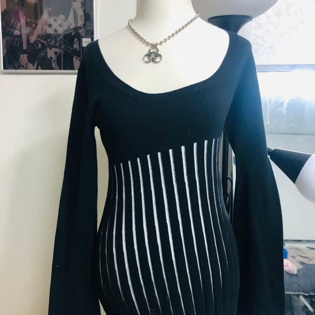 에고이스트 스트라이프 슬림핏 원피스