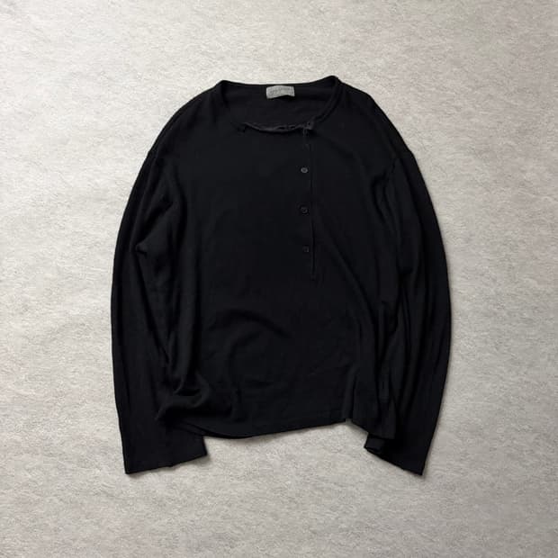 요지야마모토 뿌르옴므 비대칭 헨리넥