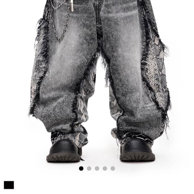 (XL)Tus 스네이크 프린트 팬츠 팝니다