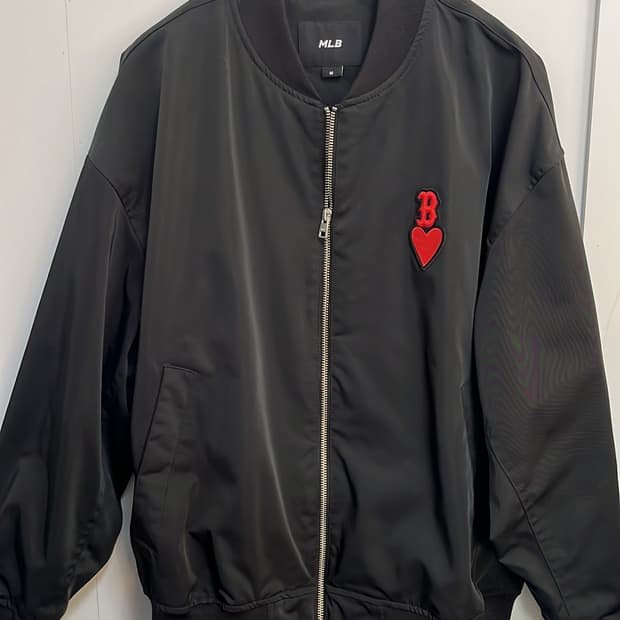 MLB 하트 베이스볼 점퍼 블랙 M