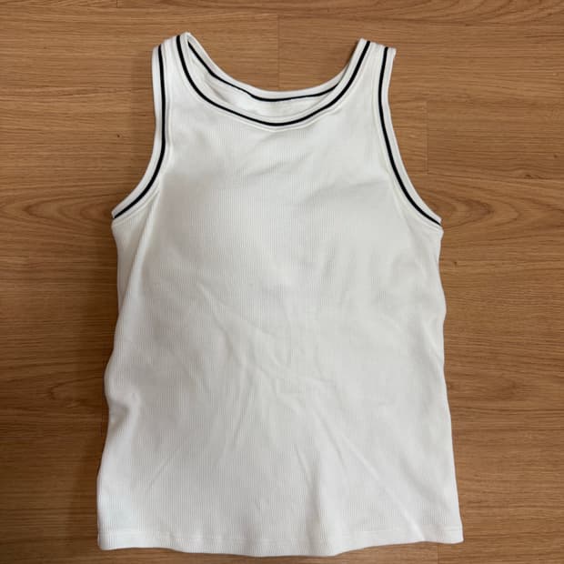 유니클로 립브라탑 S 새상품