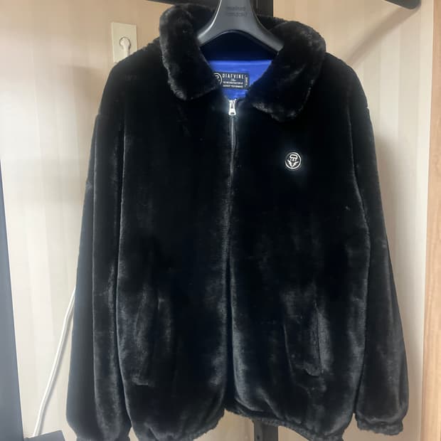 디아프바인 퍼자켓 XL 사이즈