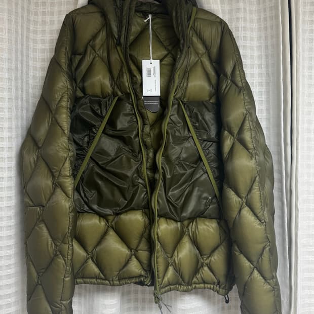 (L) 로아 하이킹 라이트 다운 자켓 경량 패딩