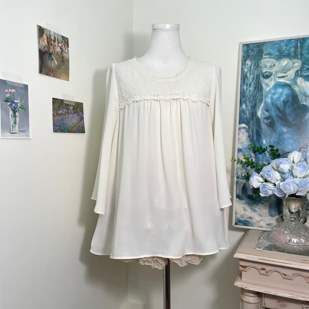 ivory mori lace shirring blouse(size-L)