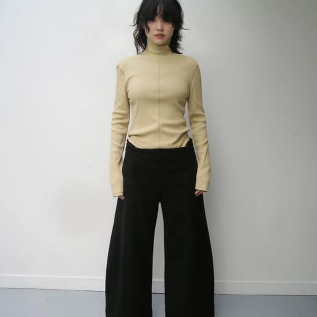 Eonts Zip Turtleneck Top - Mustard 