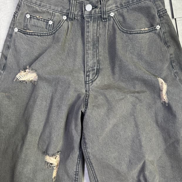 빅유니온 버뮤다 데님 S 사이즈 팝니다