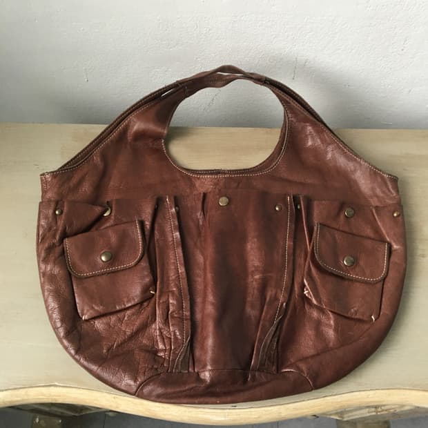  leather shoulder bag