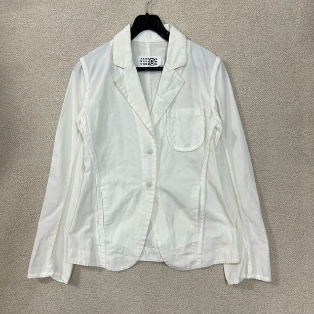 (38) MM6 메종 마틴 마르지엘라 화이트 블레이저