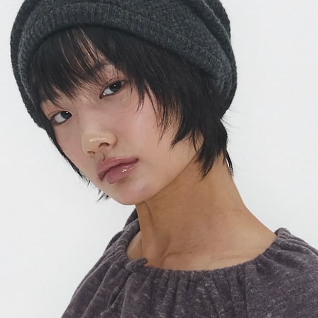 익스파이어드걸 비니 Soft Cone Knit Beanie