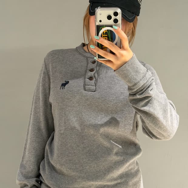 Abercrombie button-up waffle sleeve