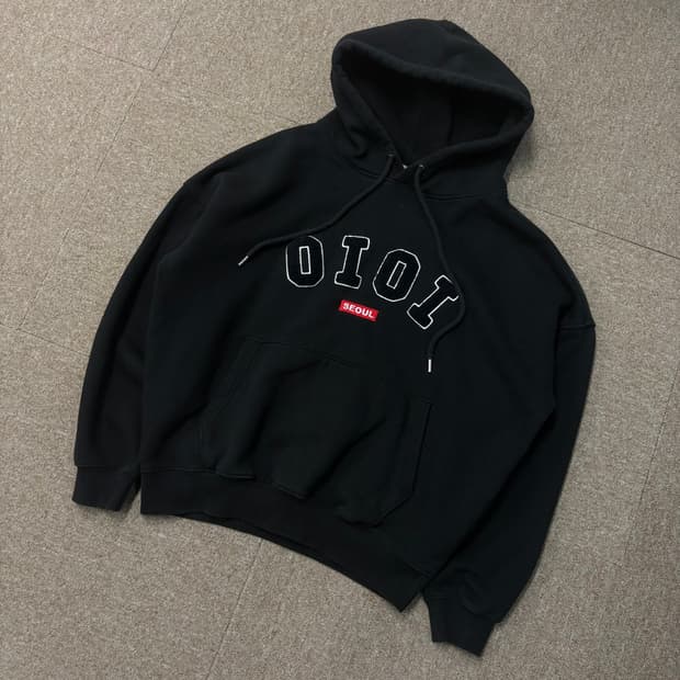  오아이오아이 후드