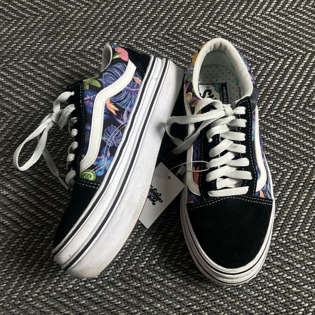 반스 올드스쿨 트리피 스니커즈o 3518